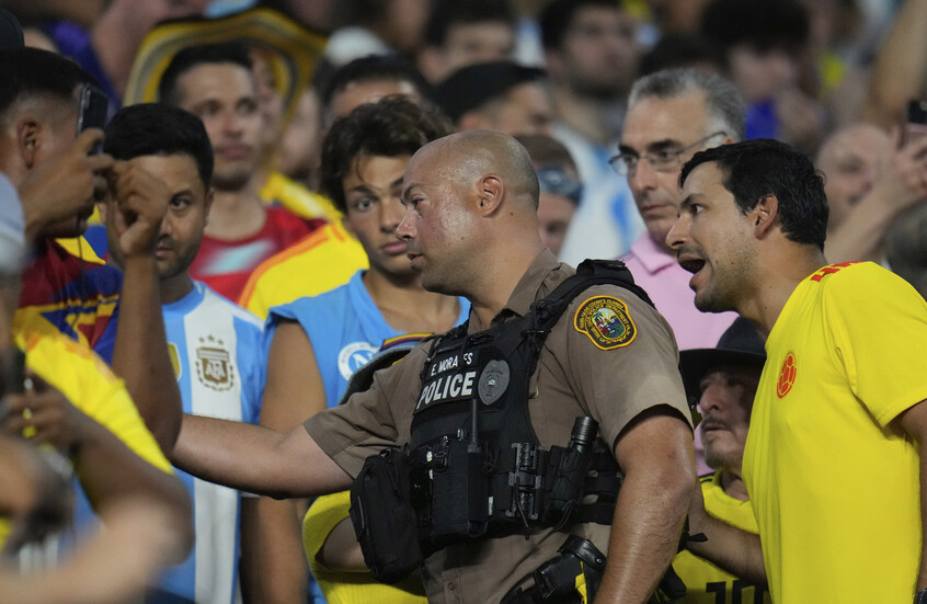 بعد أحداث نهائي كوبا أمريكا.. اعتقال رئيس الاتحاد الكولومبي