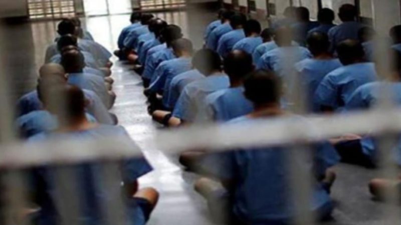 طهران تتسلم 19 سجيناً إيرانياً من كردستان العراق- عاجل