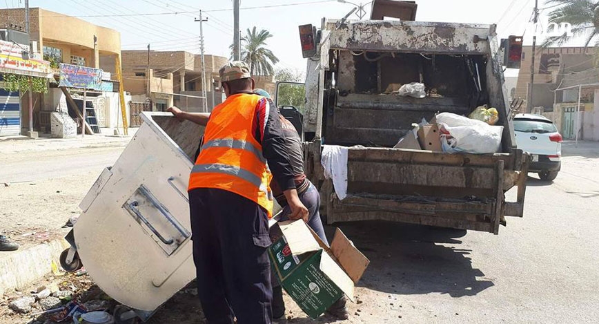 ديالى تنتصر لعمال النظافة وتنتزع أجور تموز.. لكن صك آب بعد أسبوع