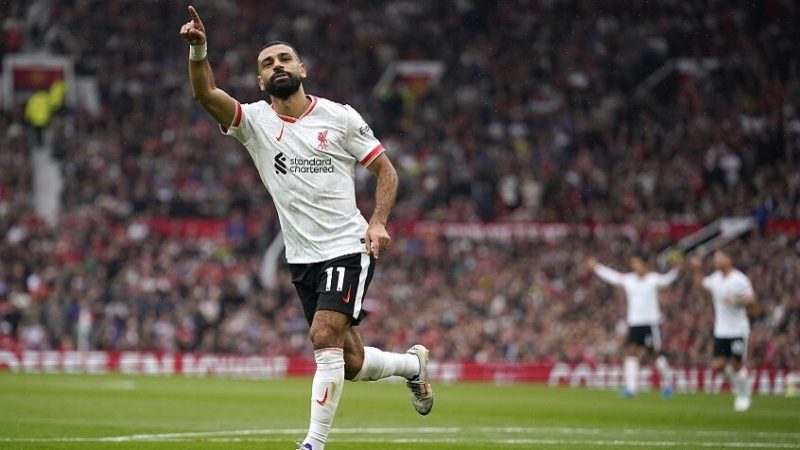 محمد صلاح يحقق رقما قياسيا جديدا على ملعب “مسرح الأحلام”.. فيديو