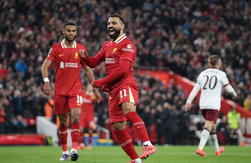 مدرب ليفربول يعلق على أداء محمد صلاح وهدفه في كأس الرابطة (فيديو)