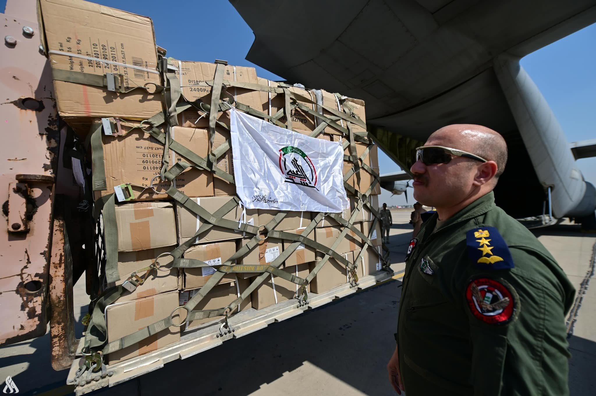 براً وجواً.. الحشد الشعبي: استمرار تدفق المساعدات للشعبين الفلسطيني واللبناني