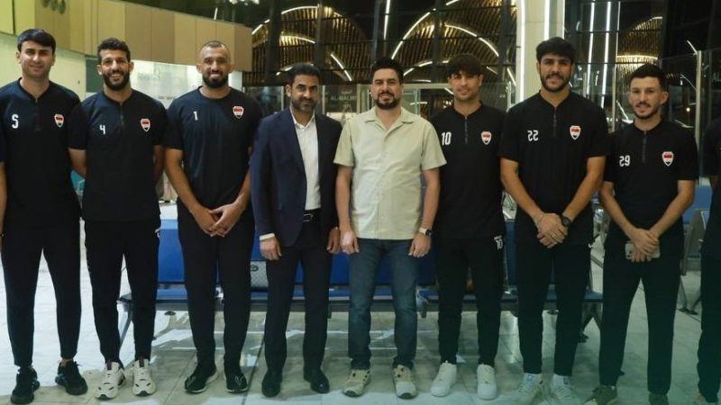 المنتخب الوطني يغادر إلى البصرة