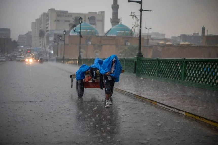 العراق موعود بموجة مطرية شمالًا وجنوبًا وحظوظ الوسط والغرب ضعيفة