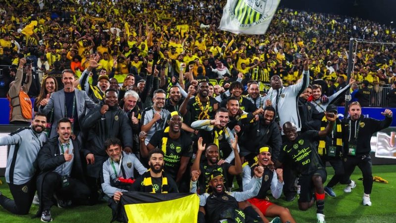 الاتحاد يتلقى ضربة موجعة بغياب لاعبه قبل مباراة الفيحاء في دوري روشن