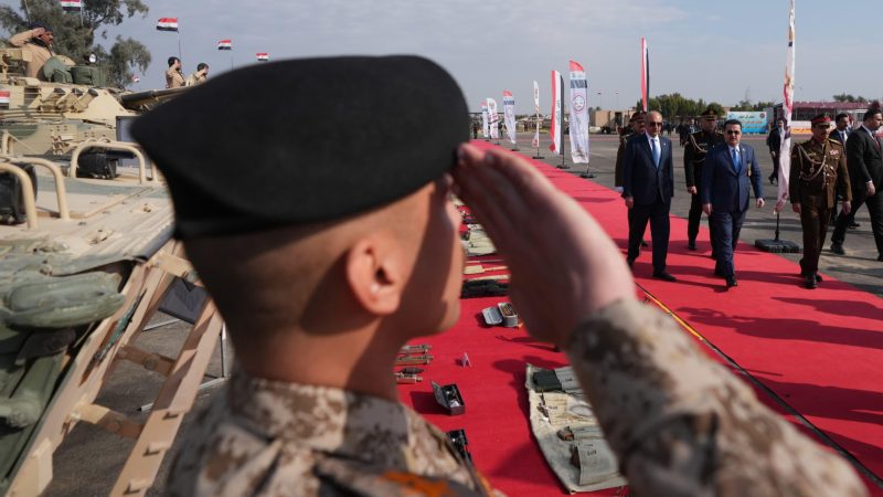 رئيس الوزراء: عملنا على تنوع مصادر السلاح والتجهيز بأحدث الأسلحة وأكثرها تقدماً