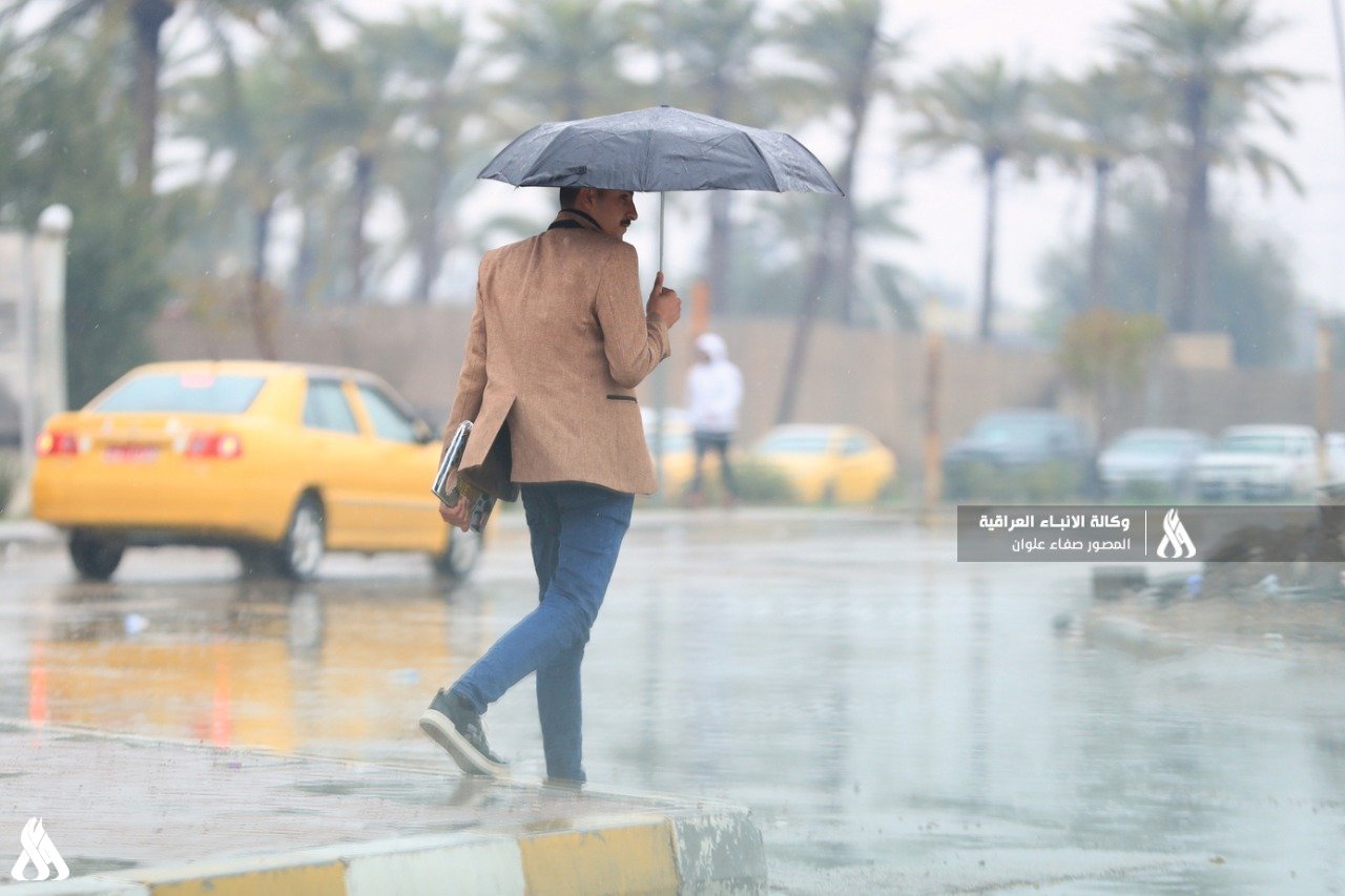 الأنواء: حالة جوية ممطرة تبدأ مساء الجمعة ولغاية نهار الأحد