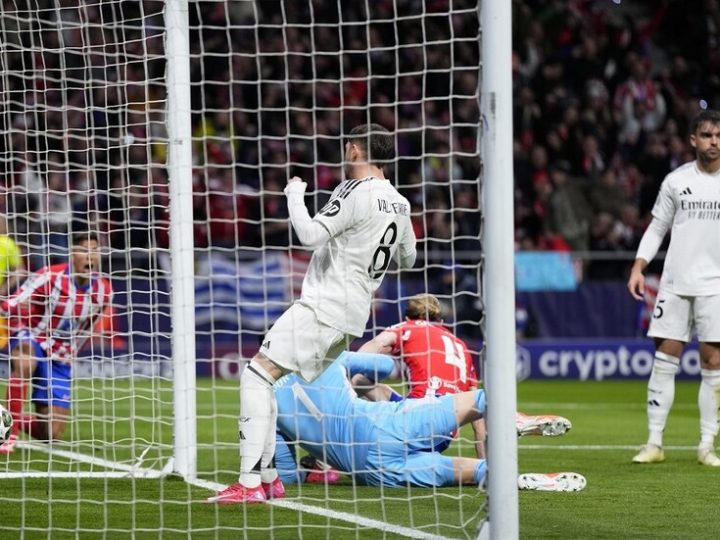 ريال مدريد يخرج من عنق الزجاجة أمام أتلتيكو مدريد (فيديو)