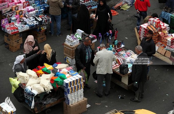 أمانة بغداد تدعو أصحاب البسطات للالتزام بالمساحات المحددة وعدم تحويلها لأكشاك